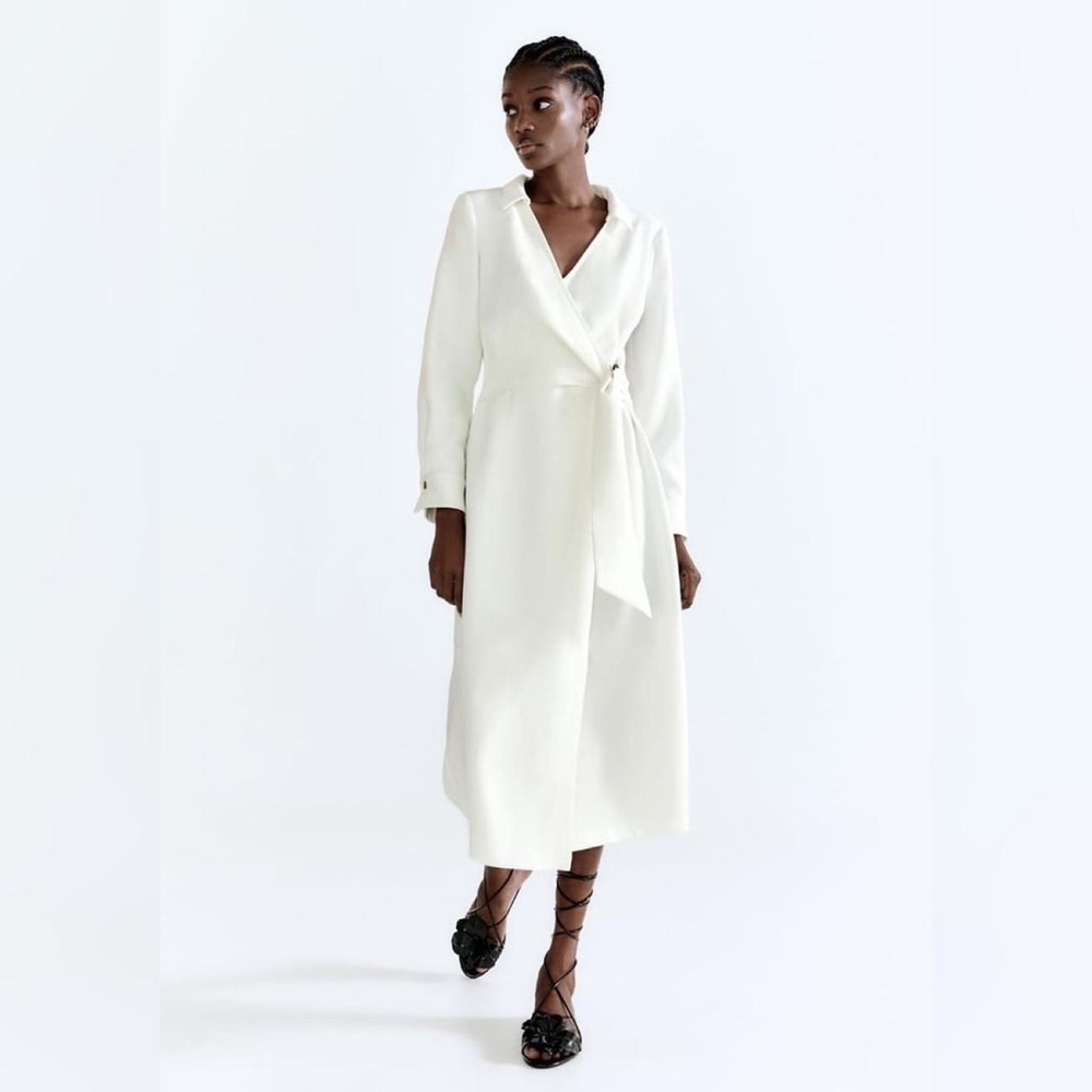 NWT! Zara Women’s Dress Size XS.